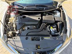 نيسان ألتيما